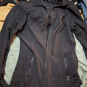 lululemon athletica jacket size 6